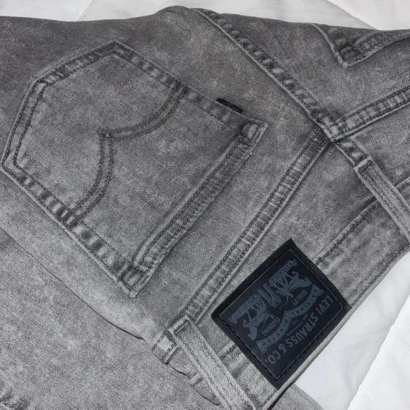 New - Picture 4 of 6